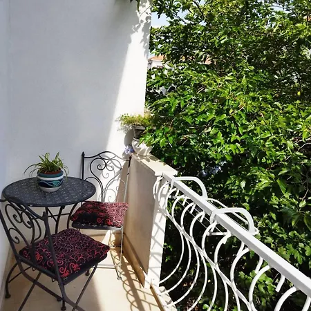 Apartment Nela Spalato Esterno foto
