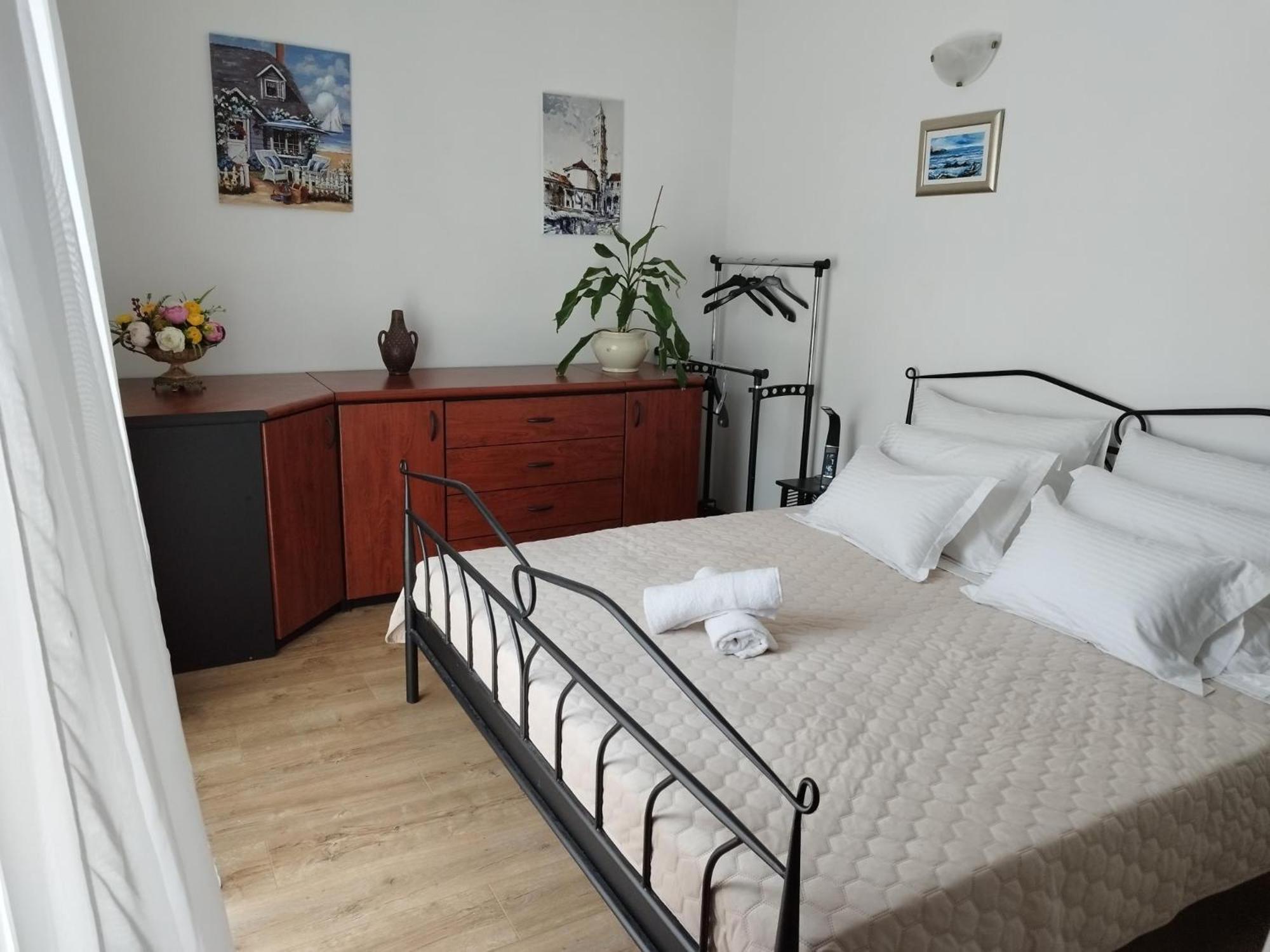 Nela Apartament *